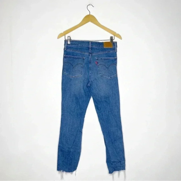 Levi's 724 High Rise Straight Leg Distressed Jeans Size 29 - Picture 6 of 6